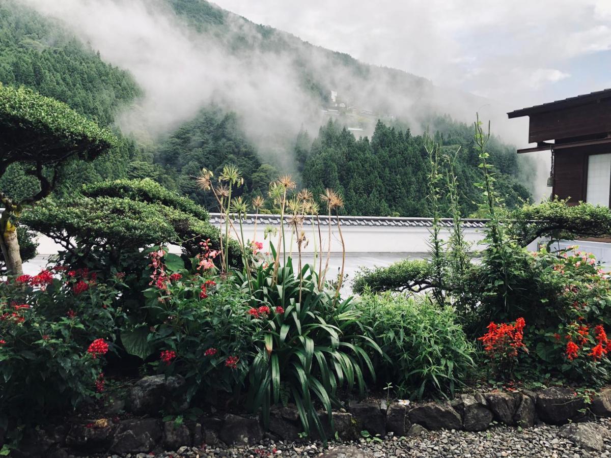 Hotel Kazuraya Mijoši Exteriér fotografie